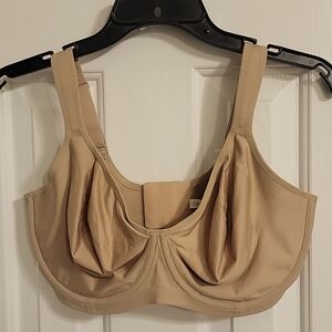 NWT Le Mystere Sports Bra. Size 34G. Color Natural